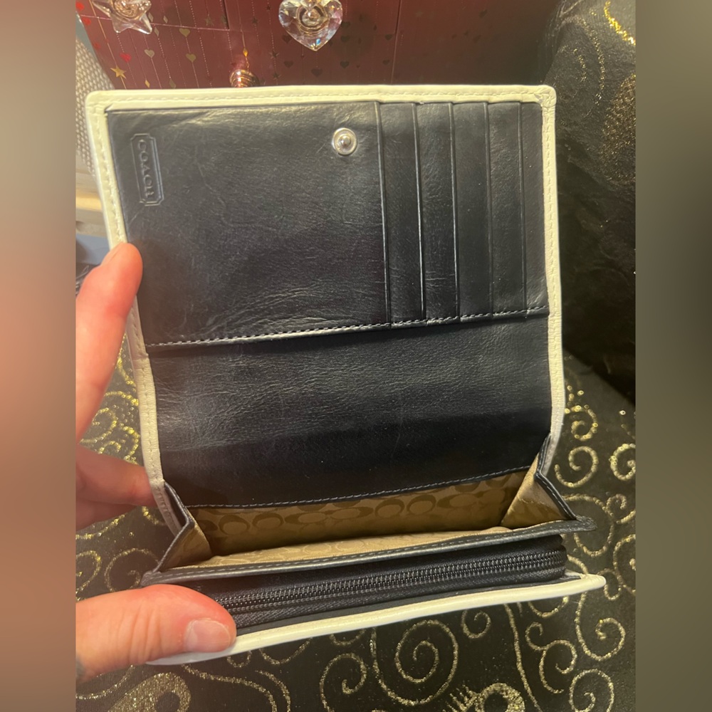 Coach Navy Blue and Cream Leather Wallet & Coin Purse 2 pc Duo - Picture 12 of 16